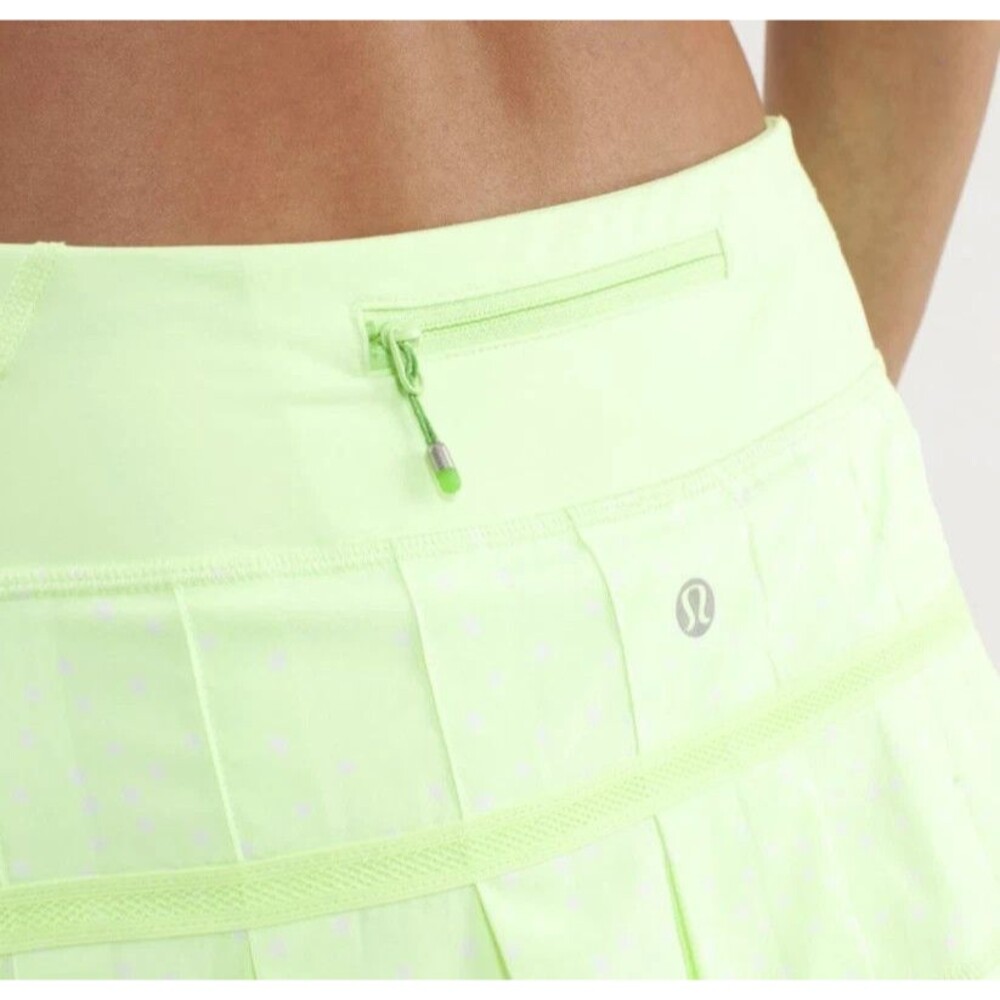 Lululemon Pace Setter Skirt Sz 2 Neon Petit/Polka Dot Ruffle Tennis Skort